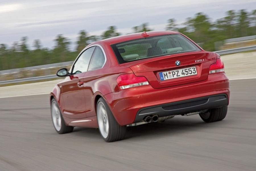  BMW 135i 2010 года  (фото 54 из 62)